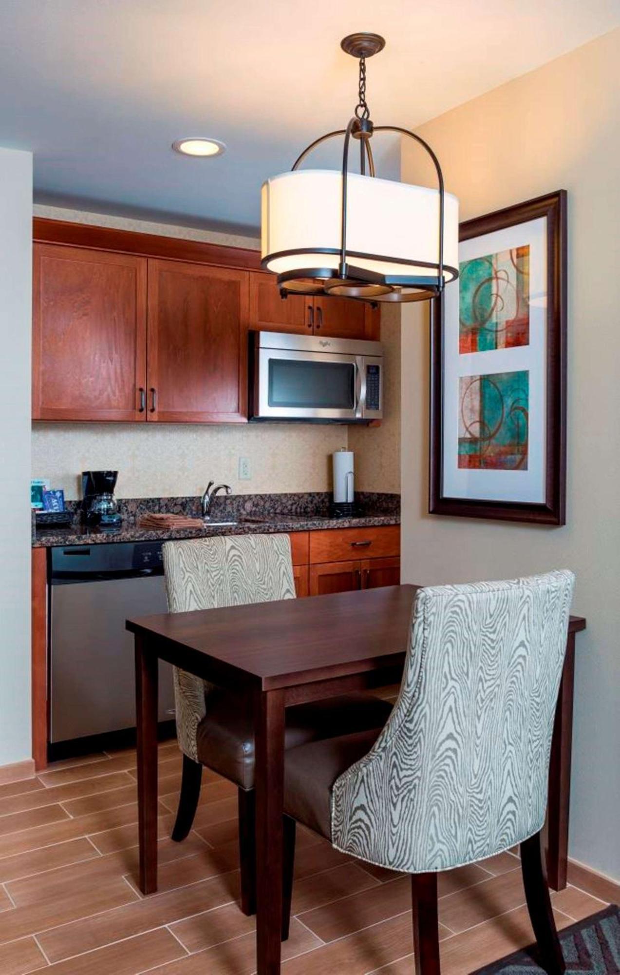 Homewood Suites By Hilton Akron/Fairlawn Buitenkant foto