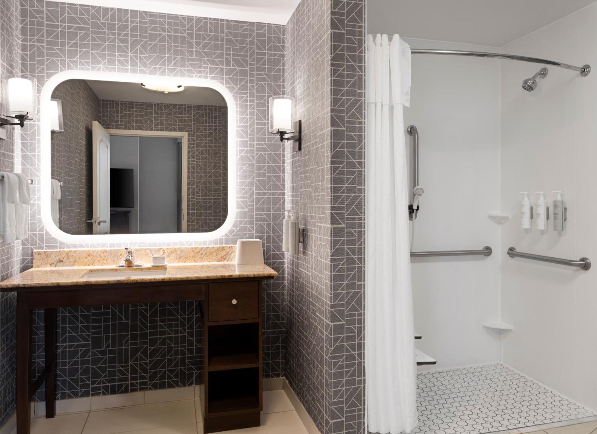 Homewood Suites By Hilton Akron/Fairlawn Buitenkant foto